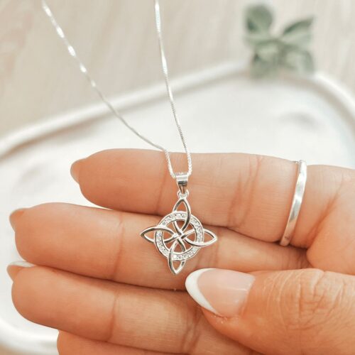 Conjunto Cadena y Dije Nudo de Bruja Micropavé Plata 925